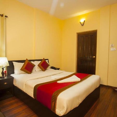 Hotel Aerotech Near Igi Airport New Delhi Extérieur photo