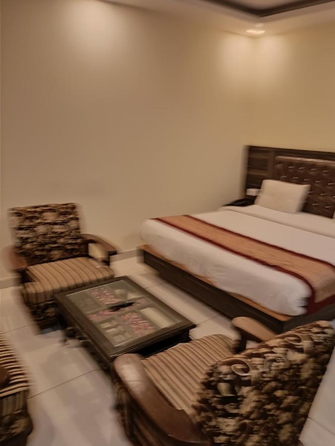 Hotel Aerotech Near Igi Airport New Delhi Extérieur photo