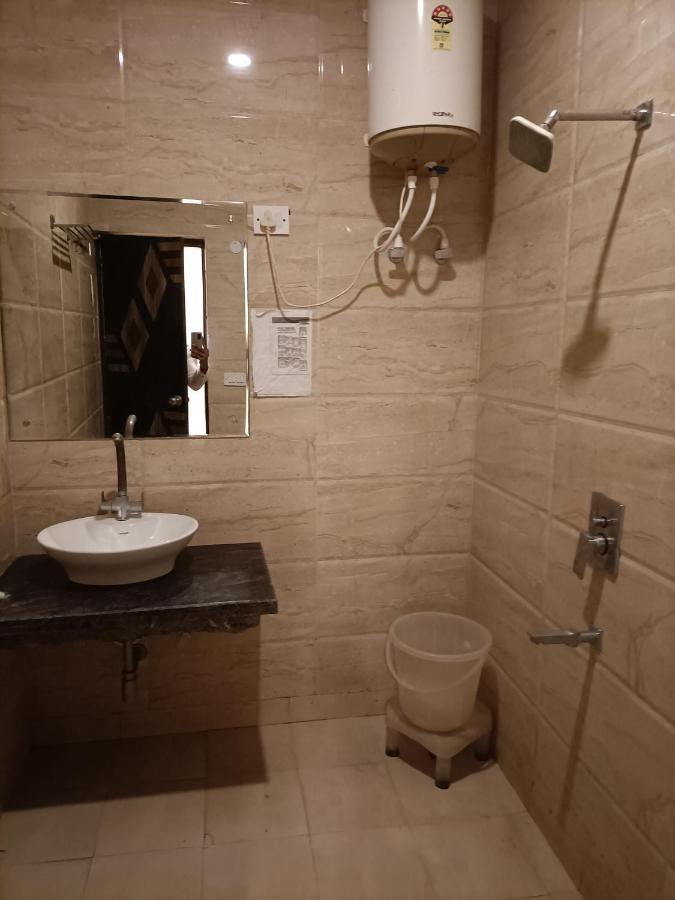 Hotel Aerotech Near Igi Airport New Delhi Extérieur photo