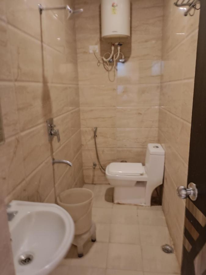 Hotel Aerotech Near Igi Airport New Delhi Extérieur photo