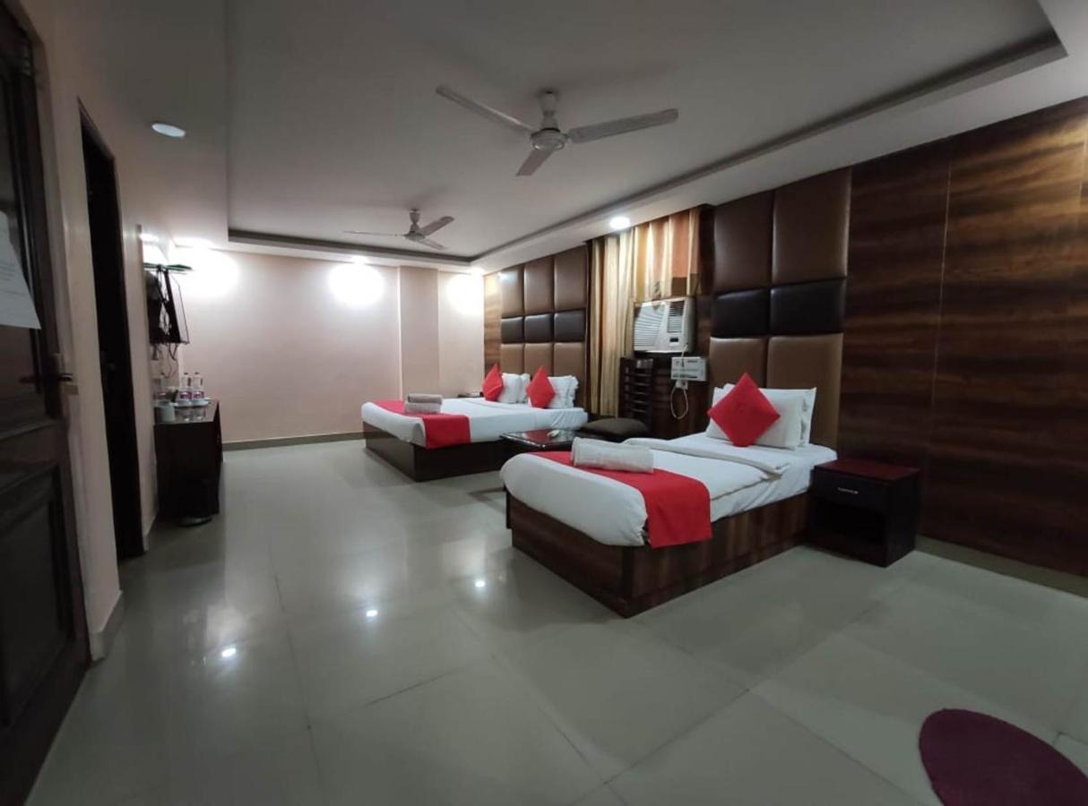 Hotel Aerotech Near Igi Airport New Delhi Extérieur photo