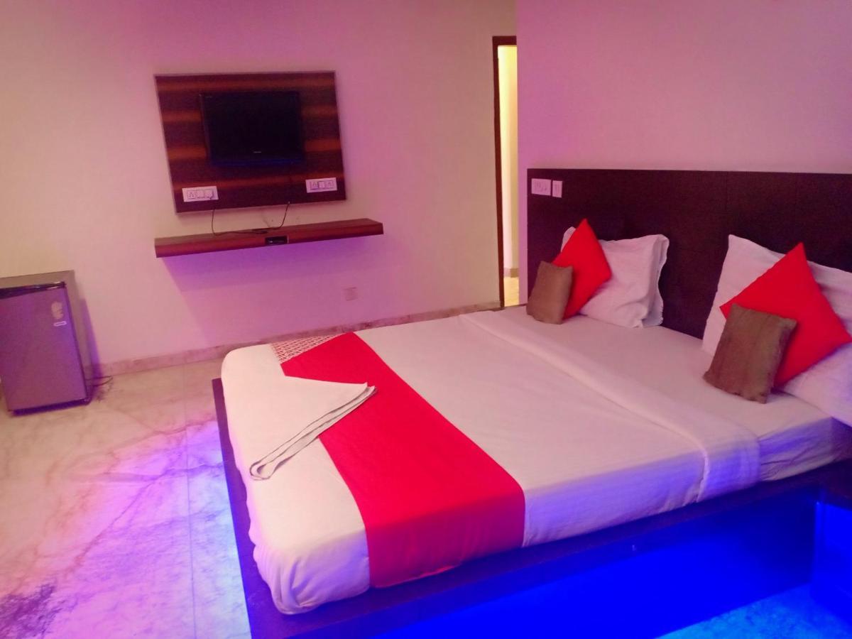 Hotel Aerotech Near Igi Airport New Delhi Extérieur photo