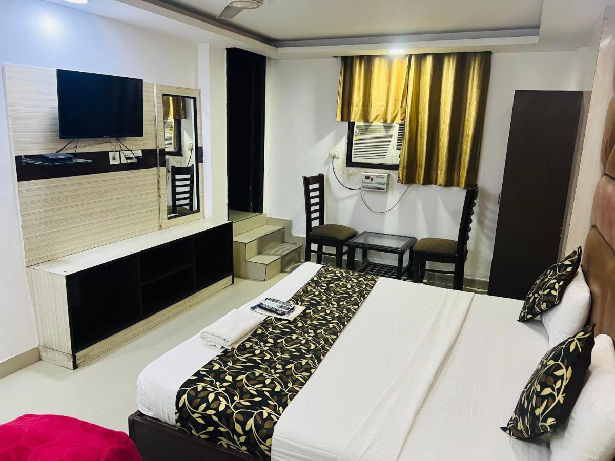Hotel Aerotech Near Igi Airport New Delhi Extérieur photo
