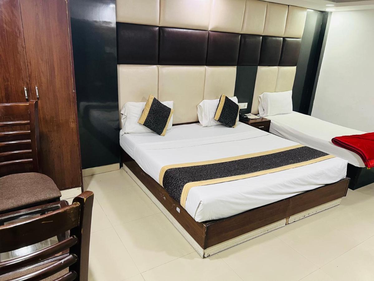Hotel Aerotech Near Igi Airport New Delhi Extérieur photo